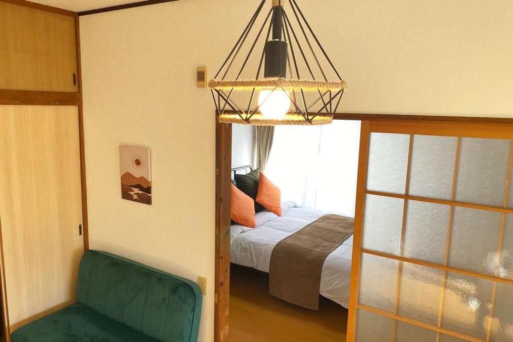 On Jr Line, Direct To Ikebukuro, Shinjuku/shibuya 01 โตเกียว